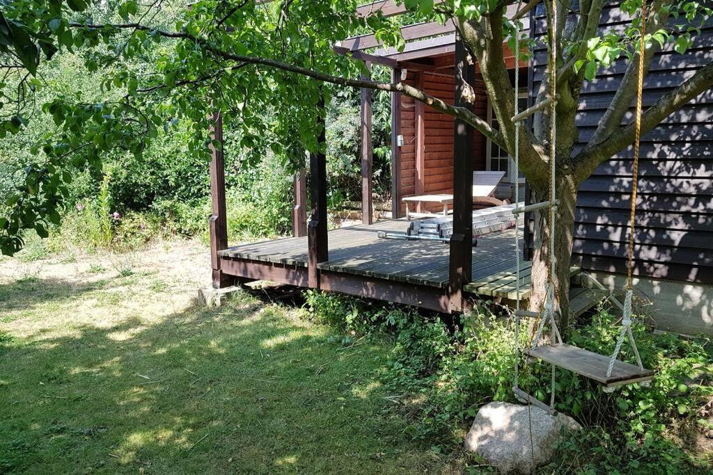 Ferienwohnung In Peetzig Am See アンガーミュンデ エクステリア 写真
