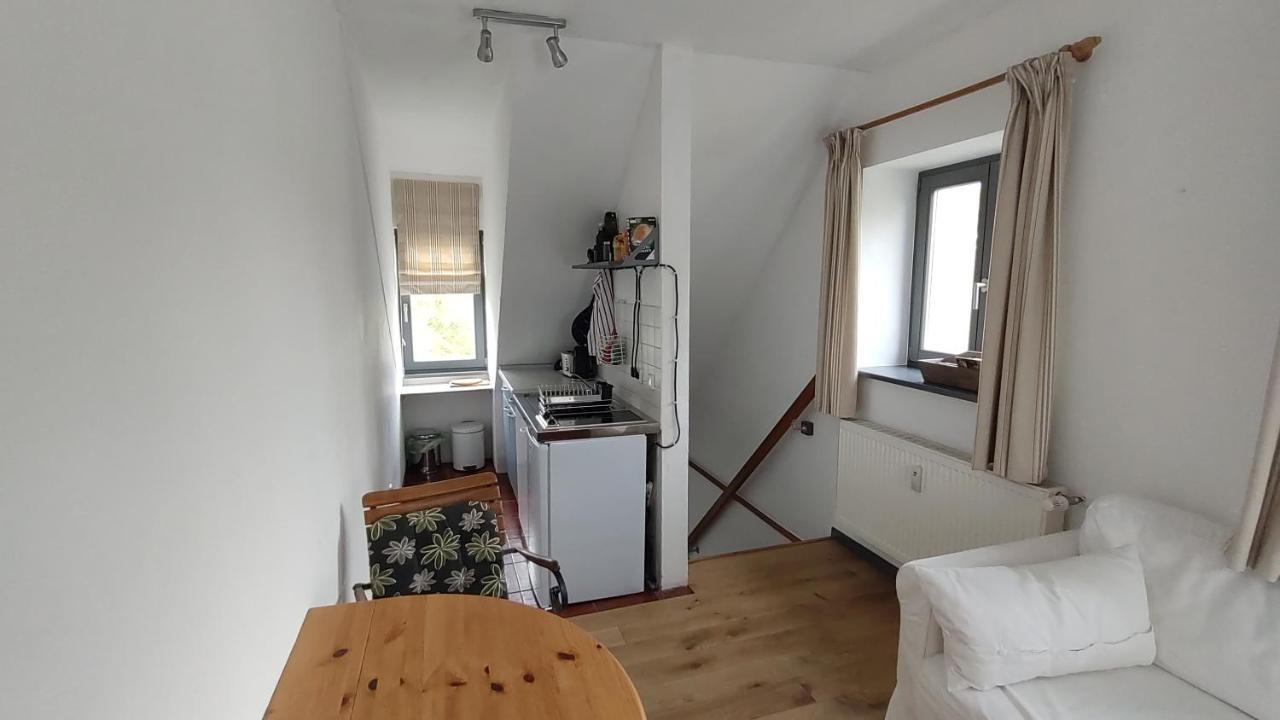 Ferienwohnung In Peetzig Am See アンガーミュンデ エクステリア 写真
