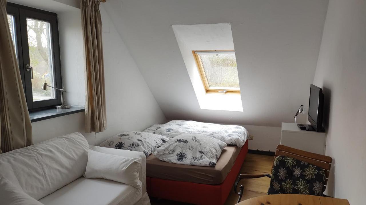 Ferienwohnung In Peetzig Am See アンガーミュンデ エクステリア 写真