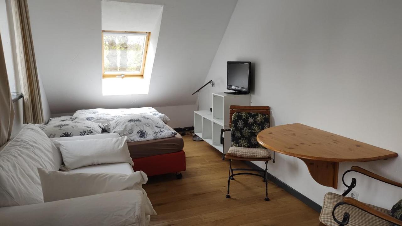 Ferienwohnung In Peetzig Am See アンガーミュンデ エクステリア 写真